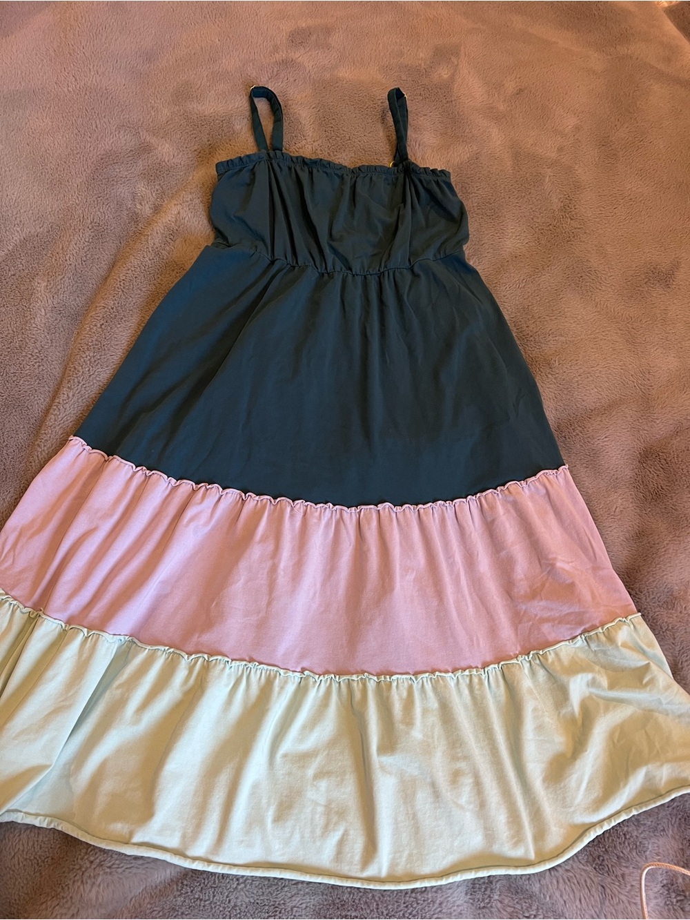 Matilda Jane Clothing Blue/Pink/Beige Colorblock Midi tier dress M Pullover